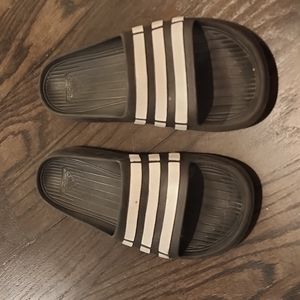 Adidas Unisex Duramo Slide Black and White Sandals